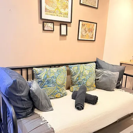 Le Conti Chic Et Confortable By La Maison Michelet